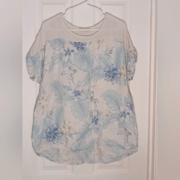 Lungo L'Arno Tops - linen pop over top LUNGO L'ARNO Cap Sleeve Floral